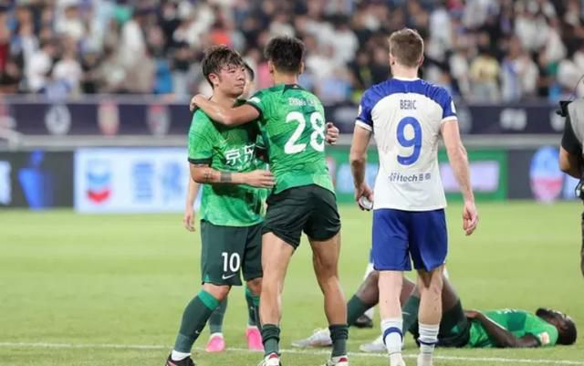 睡着了强行挺进岳身体40电影